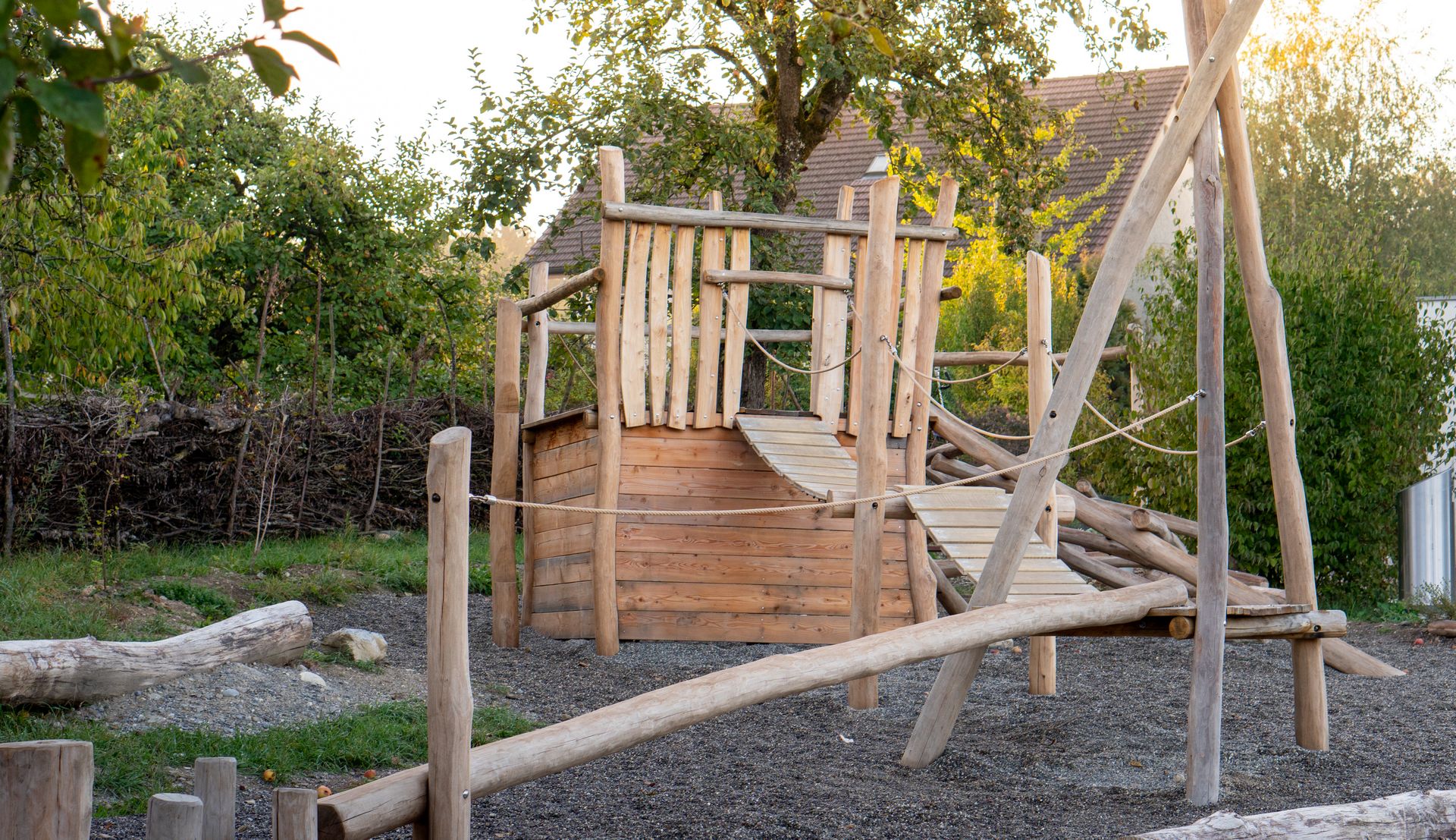 Unterschiedliche Spielplatztypen im Aargau auf www.spielplatzaargau.ch